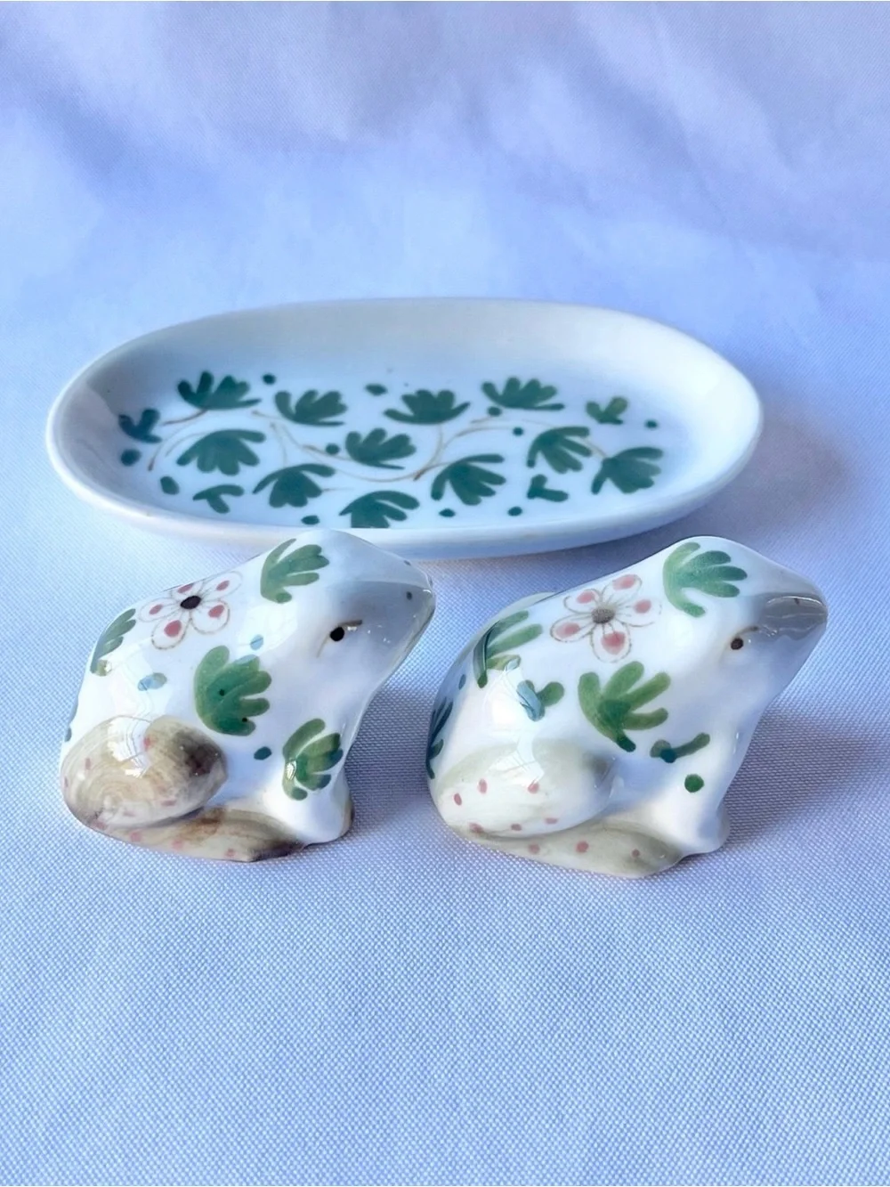 Vintage Frog Salt And Pepper Shares Made In Thailand